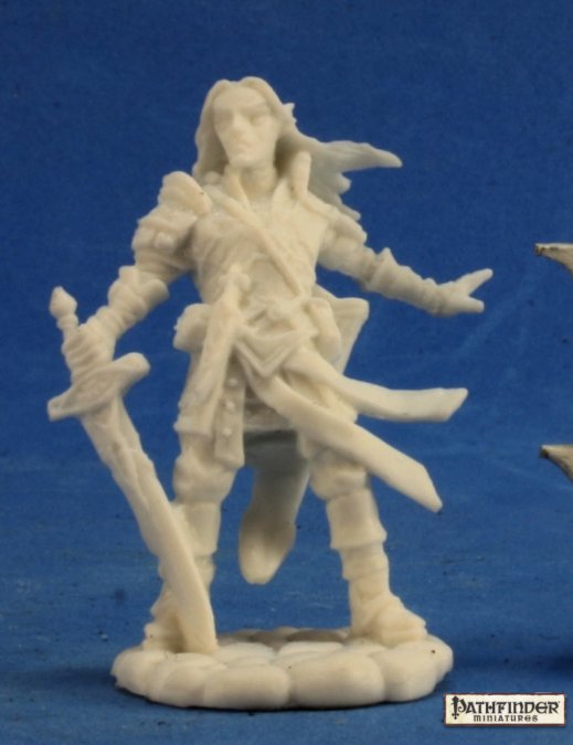 RPR89028 - Reaper Miniatures: Arael Half-Elf Cleric