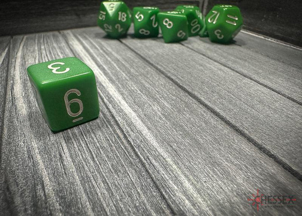 CHX25405 - Chessex: Opaque Green/white Polyhedral 7-Dice Set