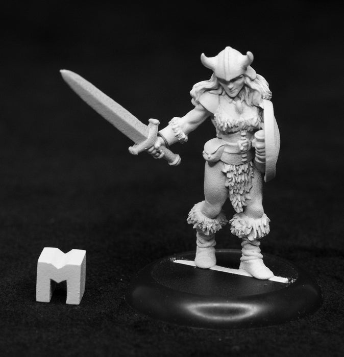RPR07025 - Reaper Miniatures: Jana Frostwind | Human Barbarian