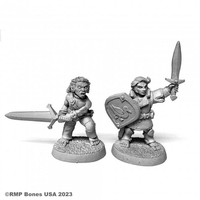 RPR07102 - Reaper Miniatures: Halfling Fighter | Halfling Barbarian