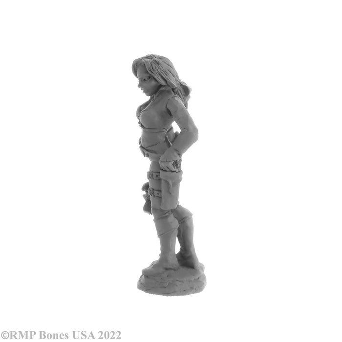 RPR30053 - Reaper Miniatures: Tara Silent | Half-Elf Rogue