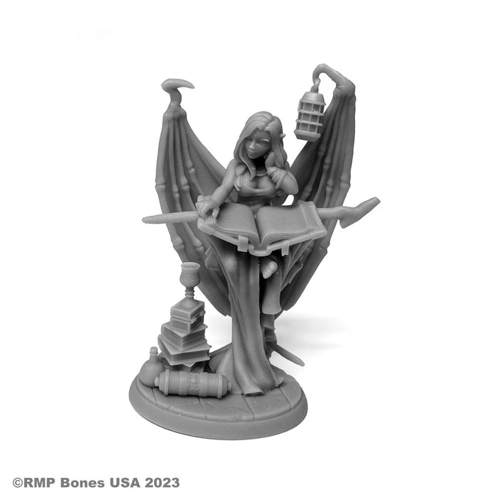 RPR30133 - Reaper Miniatures: Librarian Sophie | Hellborn Wizard