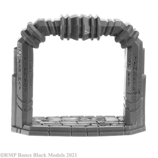 RPR44151 - Reaper Miniatures: Dwarf King Crypt | Terrain Encounter