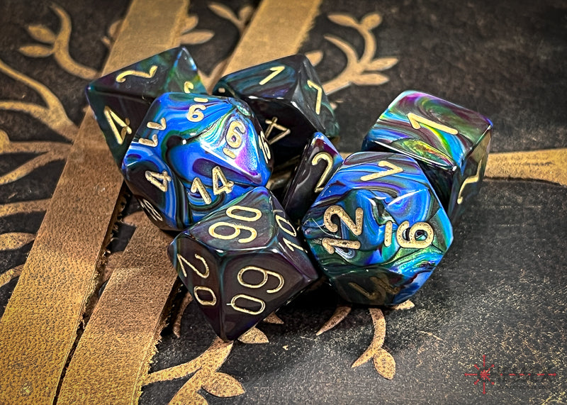 CHX27499 - Chessex: Lustrous Shadow/gold Polyhedral 7-Dice Set