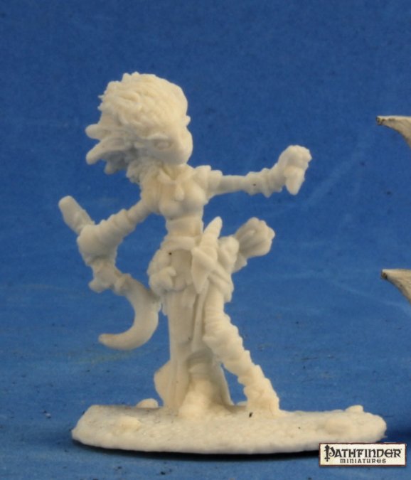 RPR89027 - Reaper Miniatures: Lini Iconic Druid