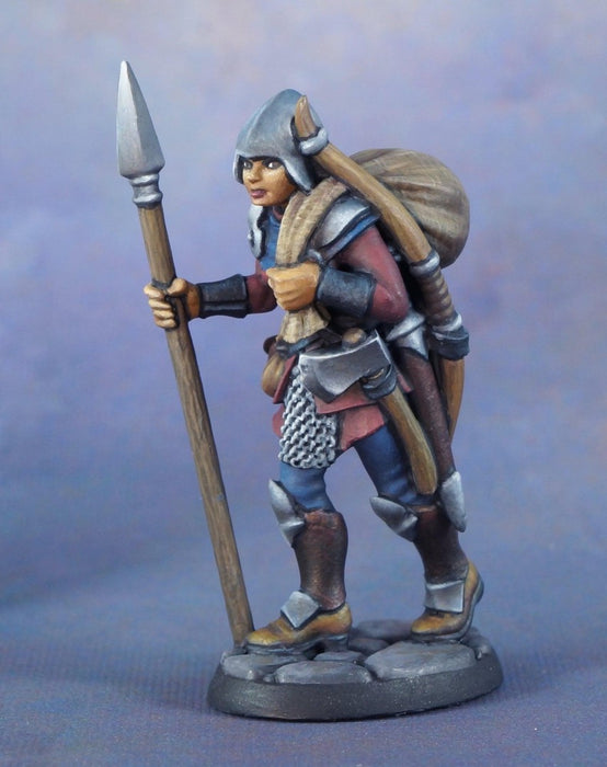 RPR07075 - Reaper Miniatures: Marina Overladen | Half-Elf Barbarian