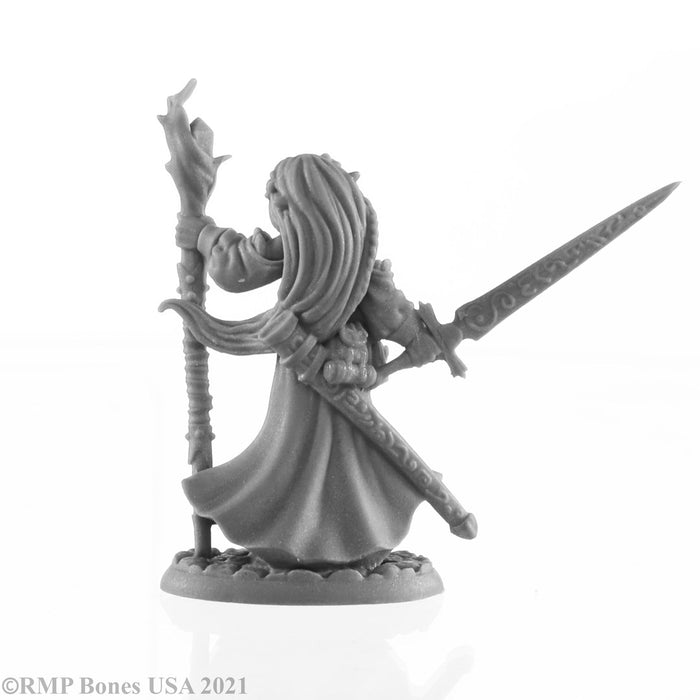 RPR30001 - Reaper Miniatures: Lysette Elven | Elf Sorcerer