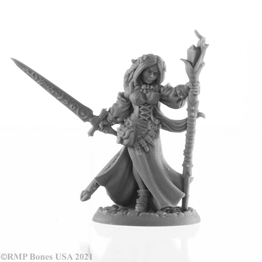 RPR30001 - Reaper Miniatures: Lysette Elven | Elf Sorcerer