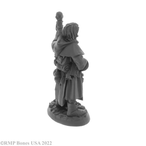 RPR30074 - Reaper Miniatures: Young Mage | Human Sorcerer