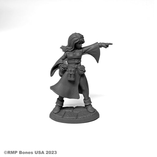 RPR30126 - Reaper Miniatures: Juliette Sorceress | Human Sorcerer